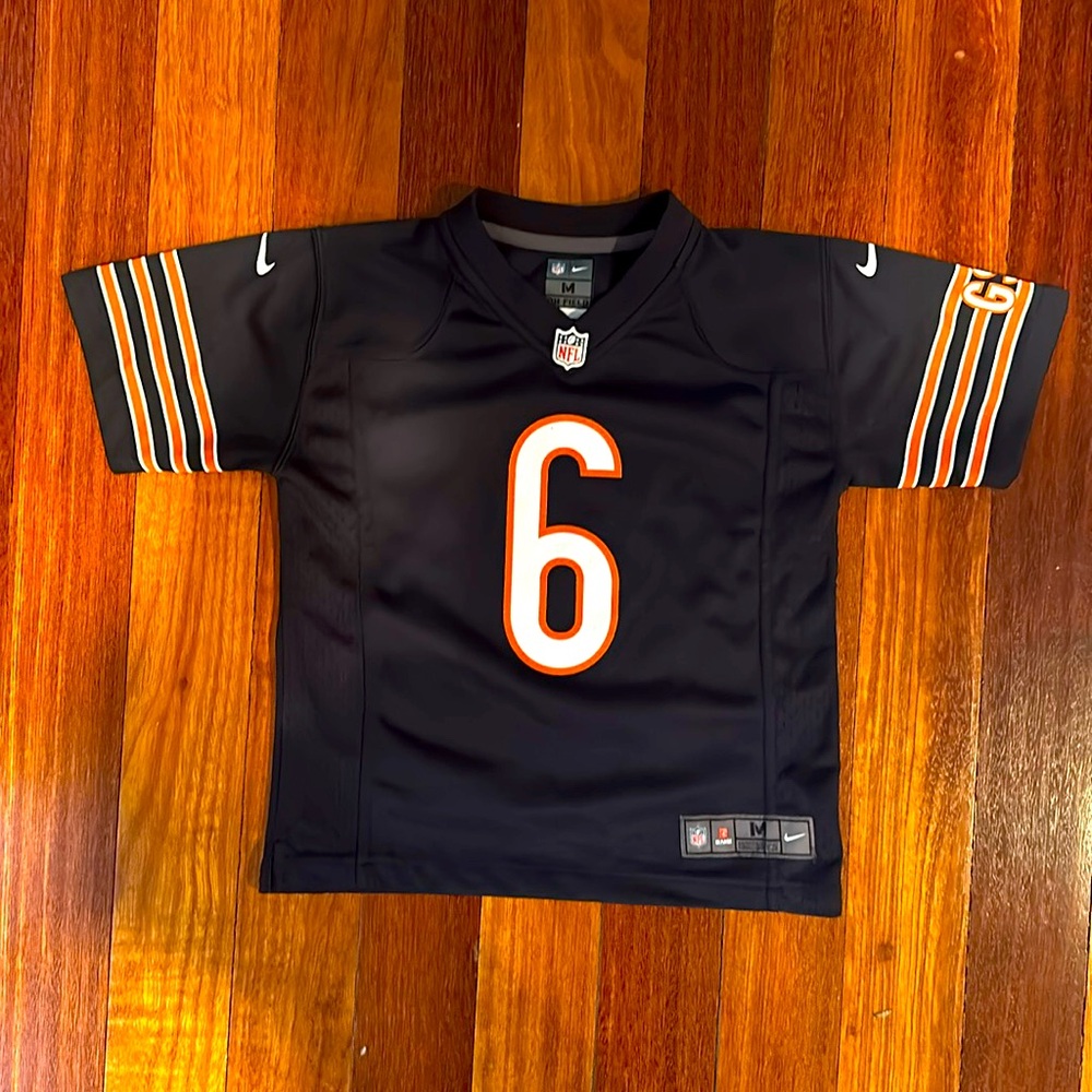 Excellent condition youth NFL jersey

#6 Jay Cutler